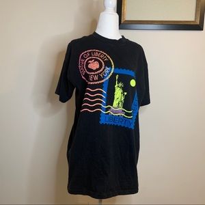 Vintage Graphic Tee NYC Statue of Liberty Neon T-Shirt